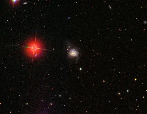 Широкоугольная фотография NGC 3758 (иллюстрация SDSS).