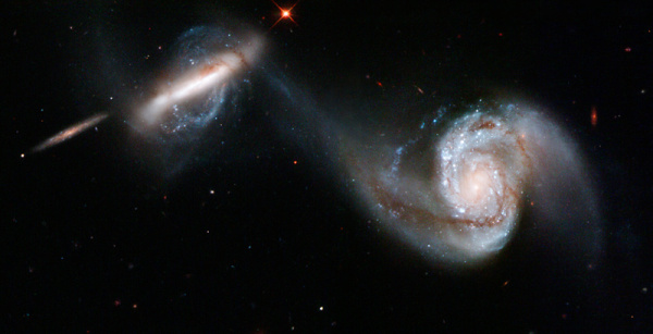 Наш дом, галактика Млечный Путь, около 10 млрд лет назад перетерпел именно такое столкновение, полагают учёные.
